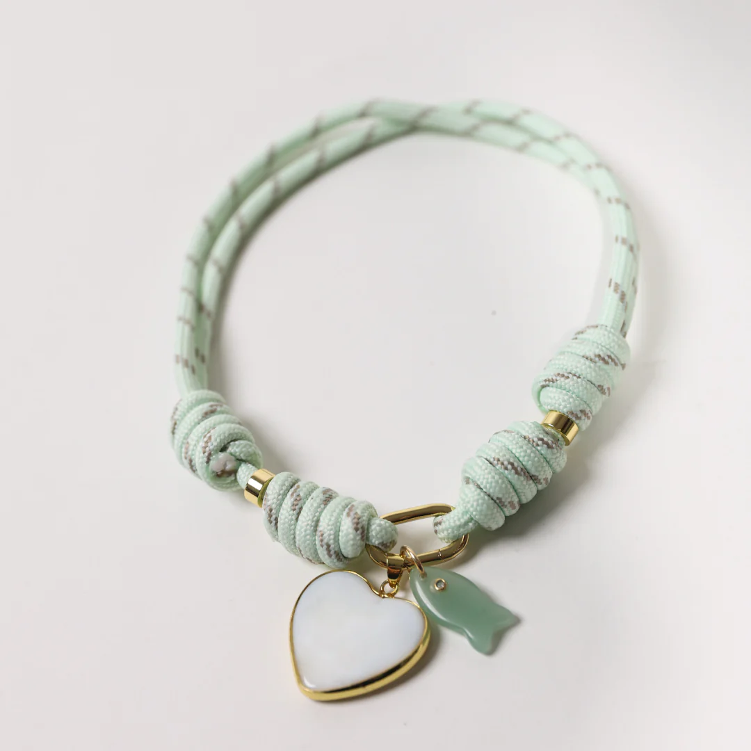POP UPS X HANNAH B BOAT ROPE MINTY GREEN NECKLACE WITH WHITE HEART & GREEN FISH - Image 3